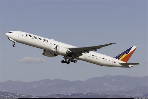 philippine airlines 777 los angeles